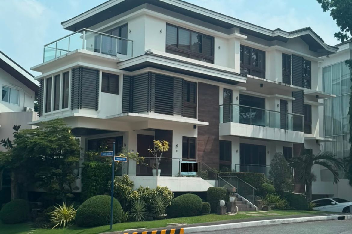 Land for Sale in McKinley Hill, Taguig, Metro Manila