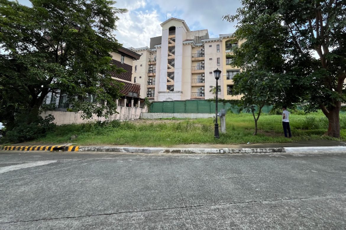 Land for Sale in McKinley Hill, Taguig, Metro Manila