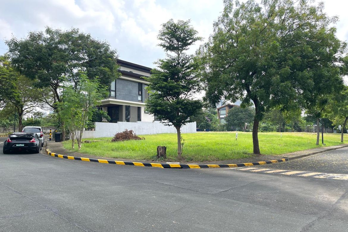 Land for Sale in Mckinley West Village, Pinagsama, Taguig, Metro Manila – photo 3