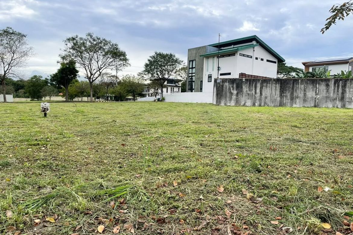 Land for Sale in Mckinley West Village, Pinagsama, Taguig, Metro Manila – photo 6