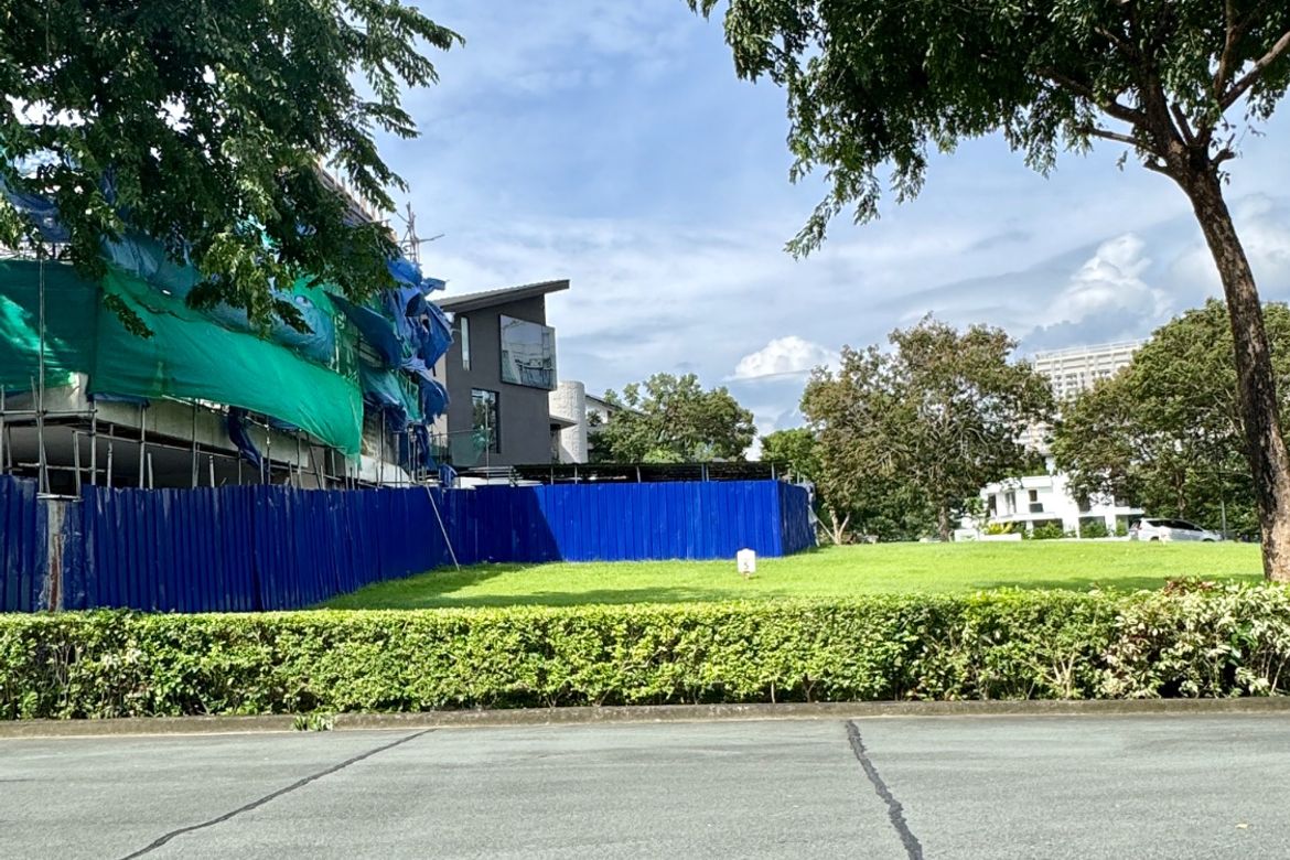 Land for Sale in Mckinley West Village, Pinagsama, Taguig, Metro Manila – photo 2