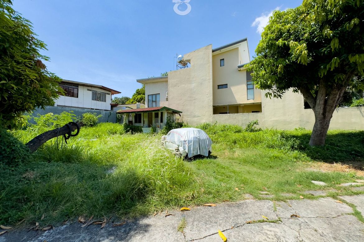 Land for Sale in Merville, Parañaque, Metro Manila – photo 2