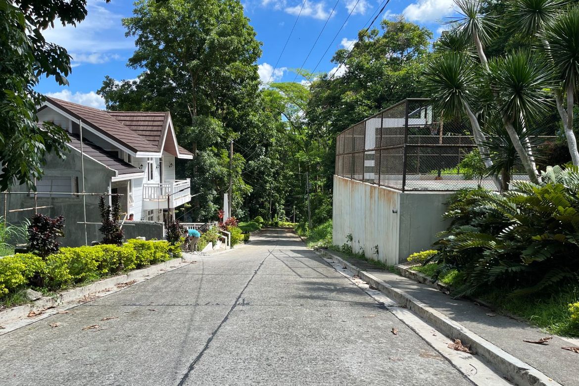 Land for Sale in Niyugan, Laurel, Batangas