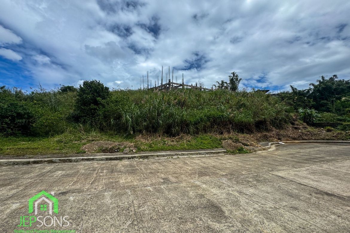 Land for Sale in Poblacion, Tuba, Benguet