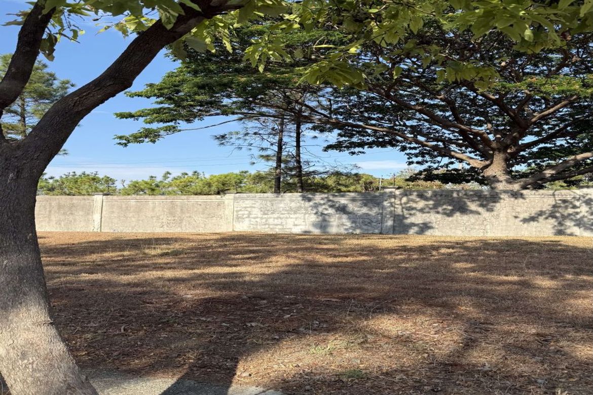 Land for Sale in Portofino South, Poblacion, Muntinlupa, Metro Manila