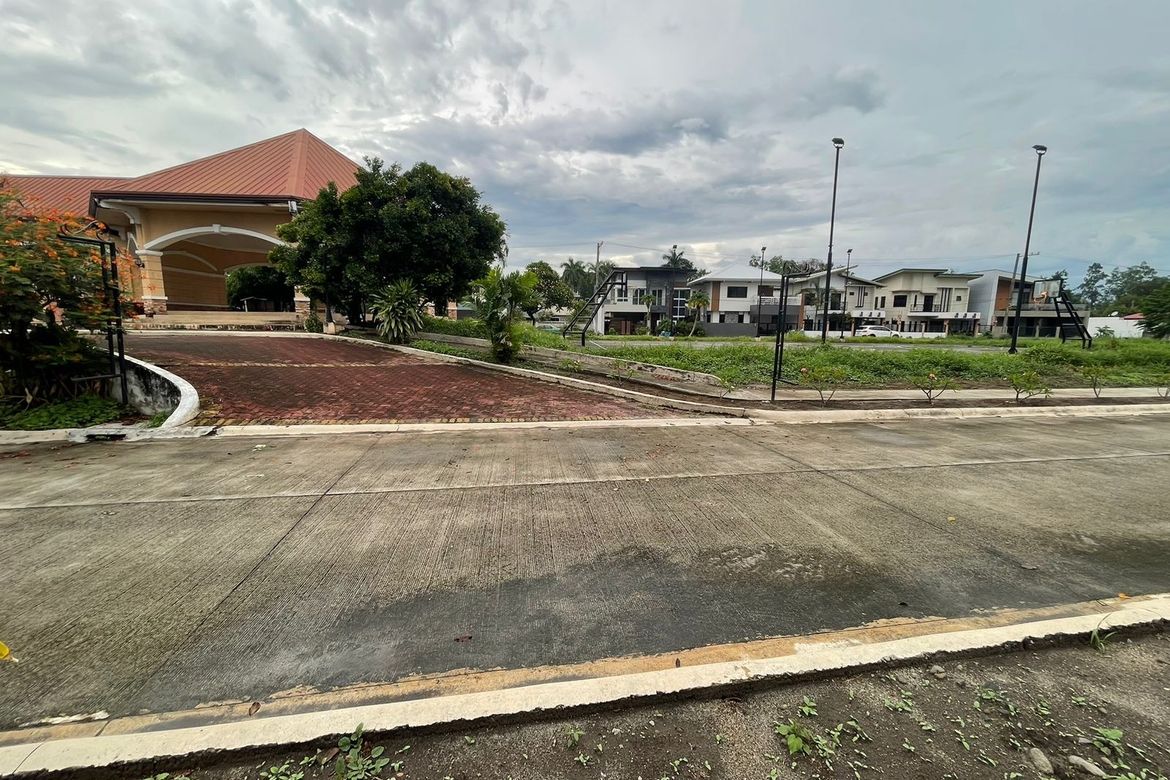 Land for Sale in Rosewood Parkhomes, Angeles, Pampanga