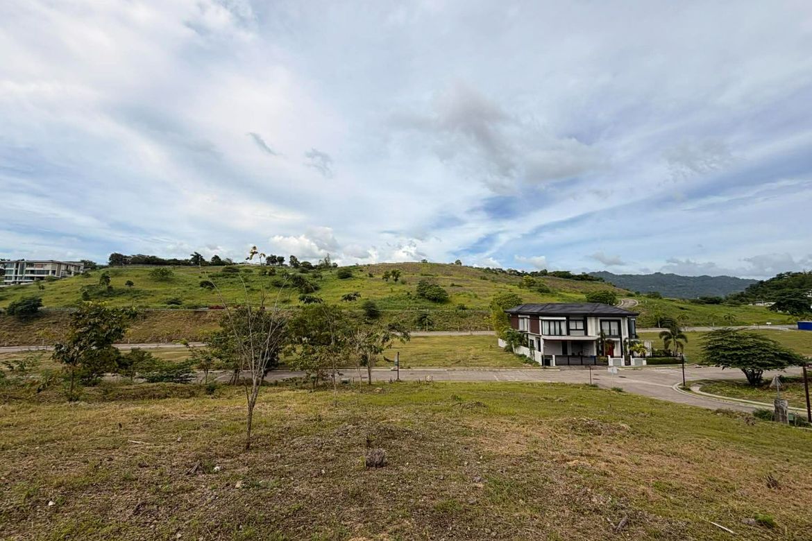 Land for Sale in Sacsac, Consolacion, Cebu