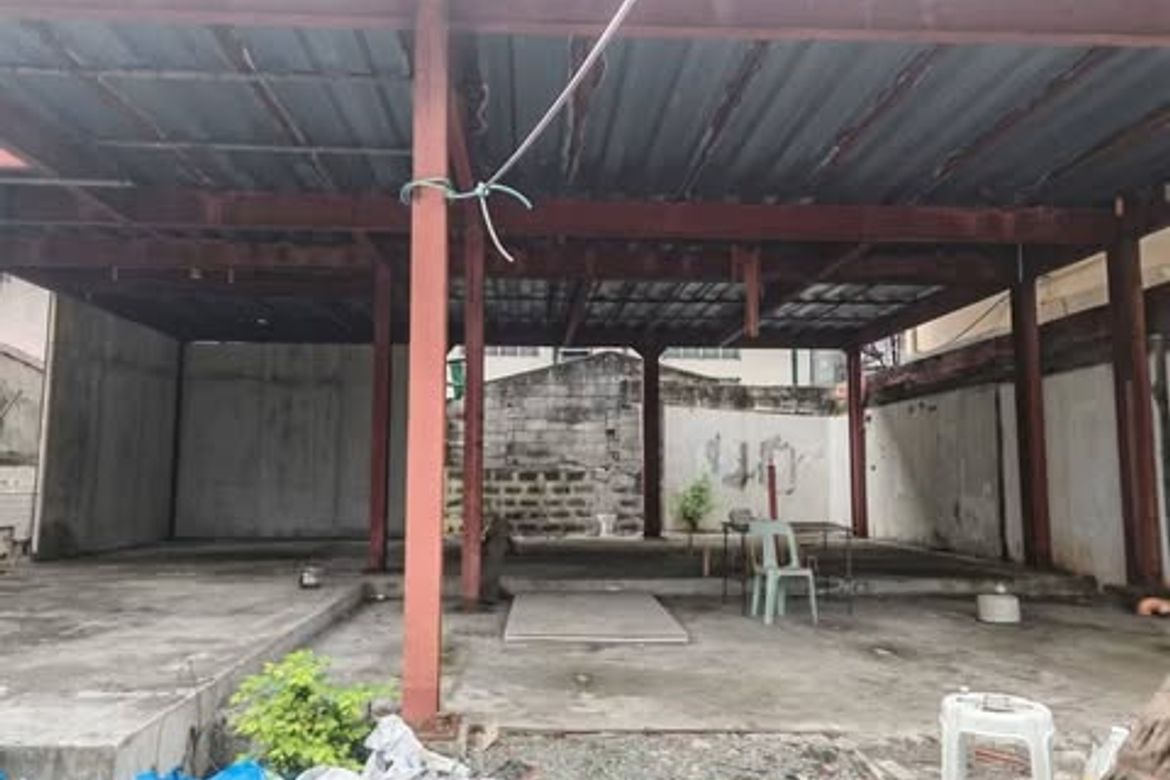 Land for Sale in San Isidro, Parañaque, Metro Manila