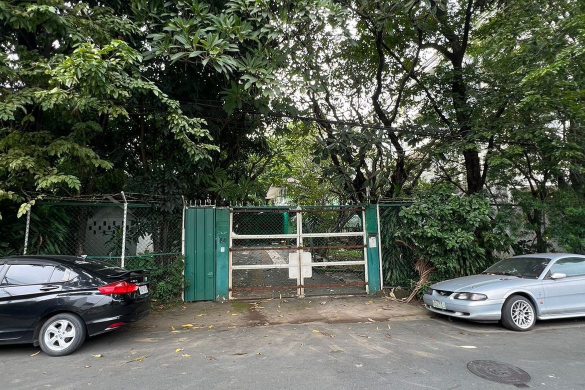 Land for Sale in Santa Cruz, Quezon City, Metro Manila