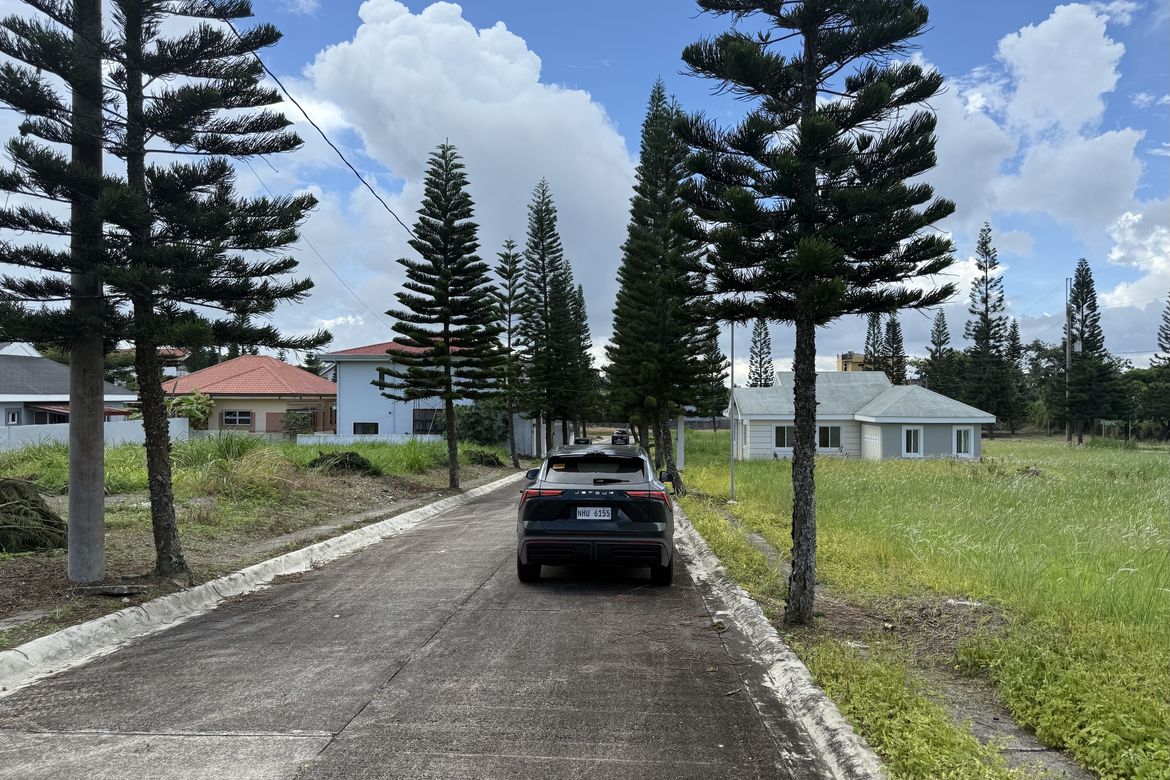 Land for Sale in Silang Junction North, Tagaytay, Cavite – photo 5
