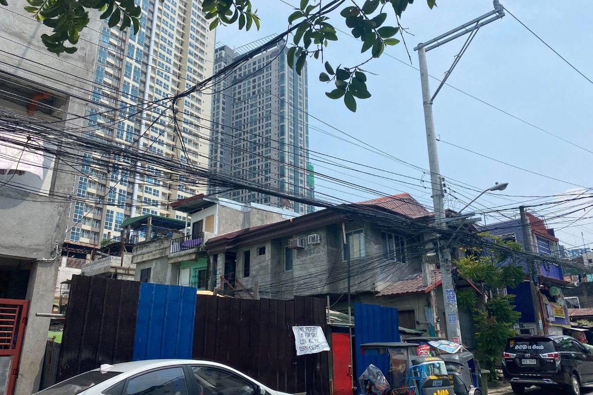 Land for Sale in South Cembo, Makati, Metro Manila near MRT-3 Guadalupe – photo 2
