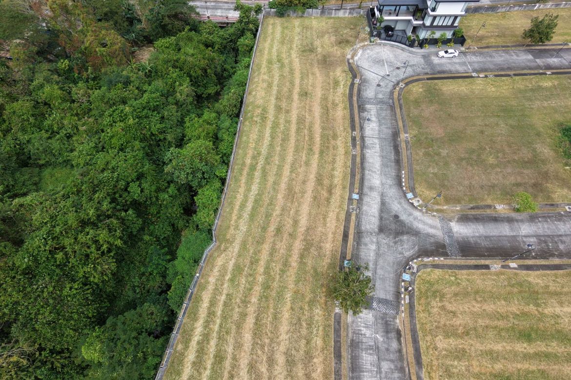 Land for Sale in South Forbes Golf City, Inchican, Silang, Cavite – photo 3