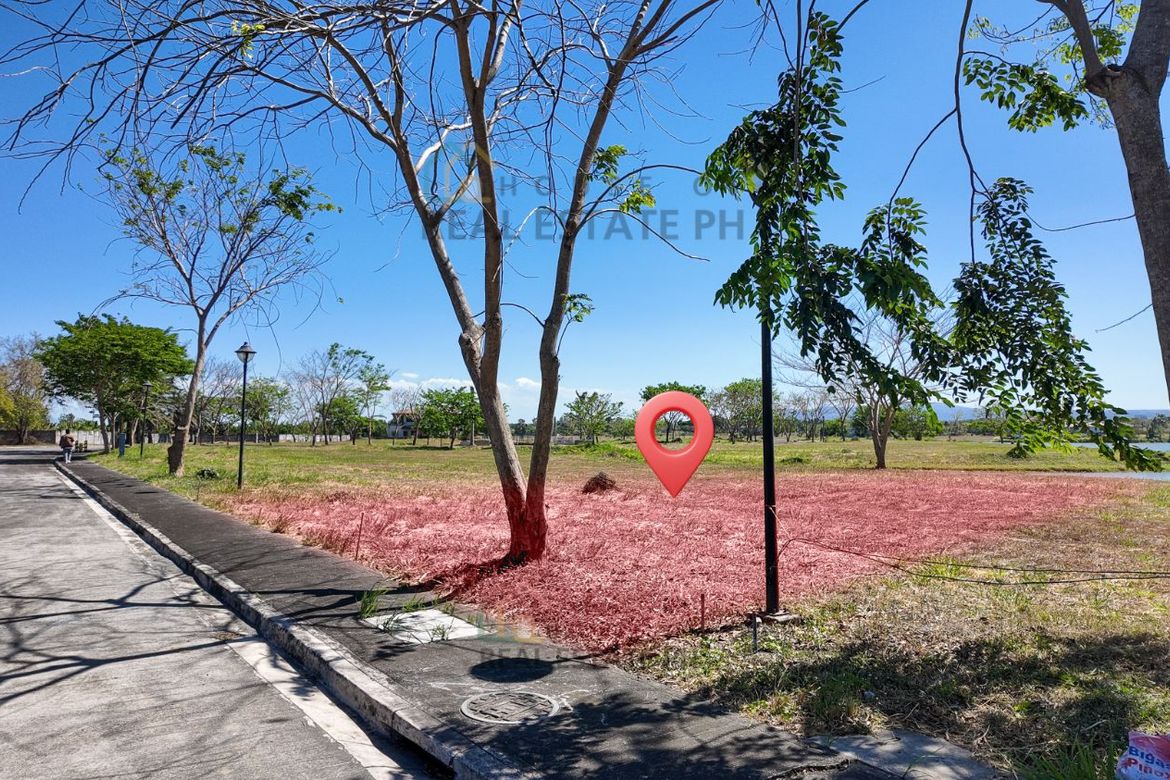 Land for Sale in South Lake Village at Eton City, Don Jose, Santa Rosa, Laguna – photo 2