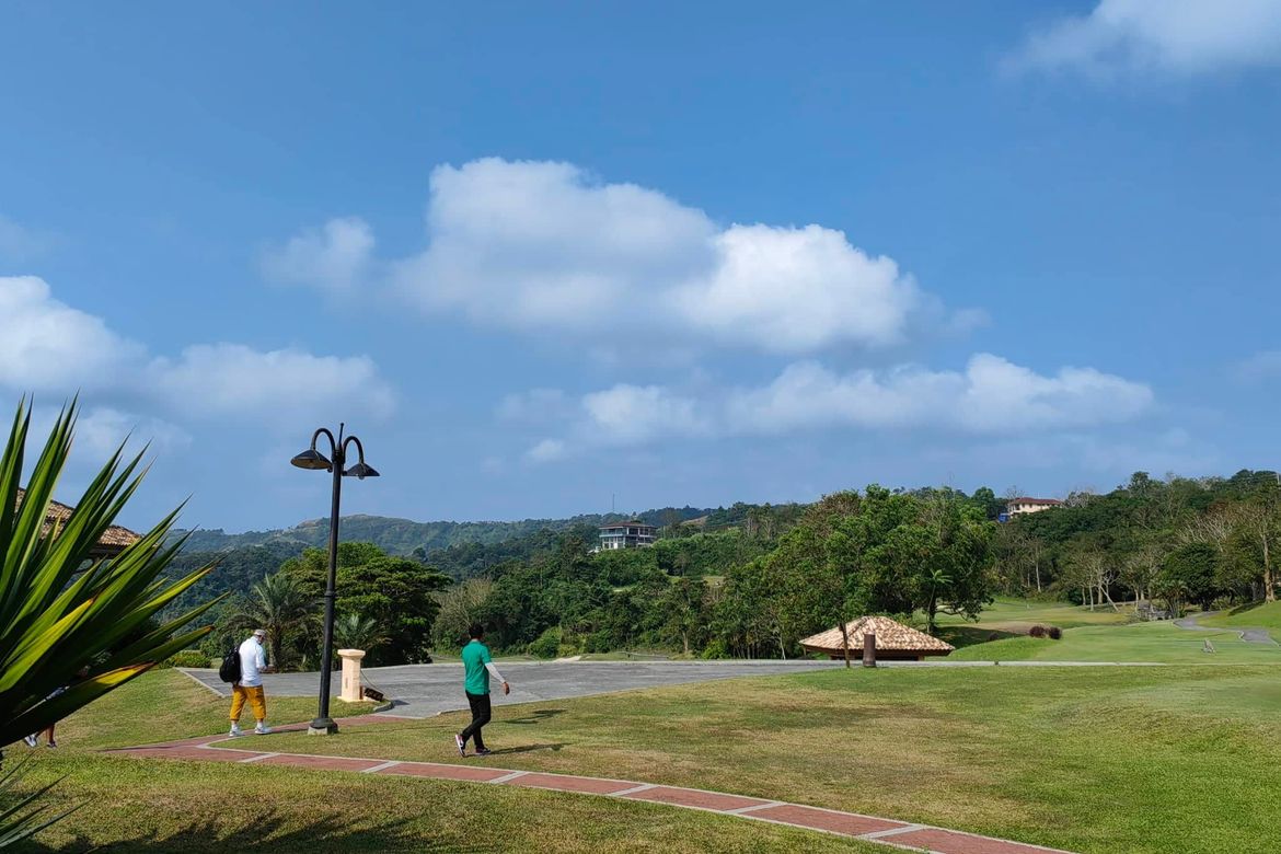 Land for Sale in Splendido Taal Towers, Niyugan, Laurel, Batangas – photo 3