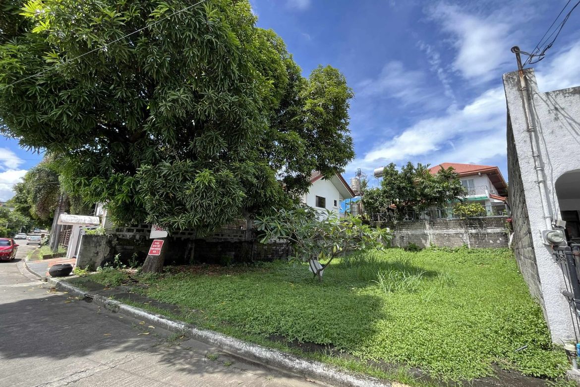 Land for Sale in Sucat, Muntinlupa, Metro Manila