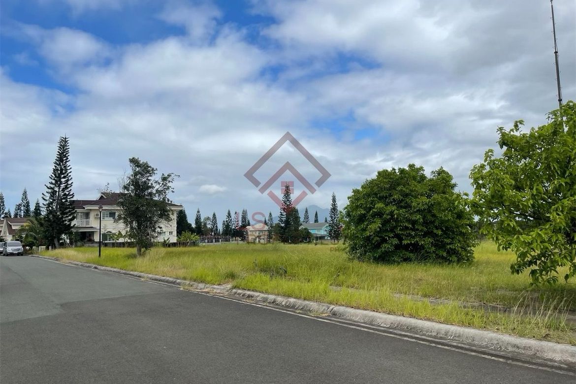 Land for Sale in Tagaytay Highlands, Iruhin East, Tagaytay, Cavite