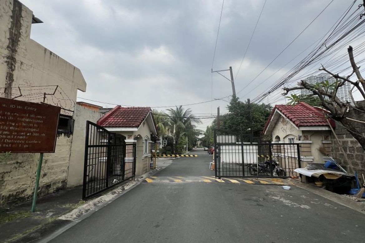 Land for Sale in Talon Uno, Las Piñas, Metro Manila