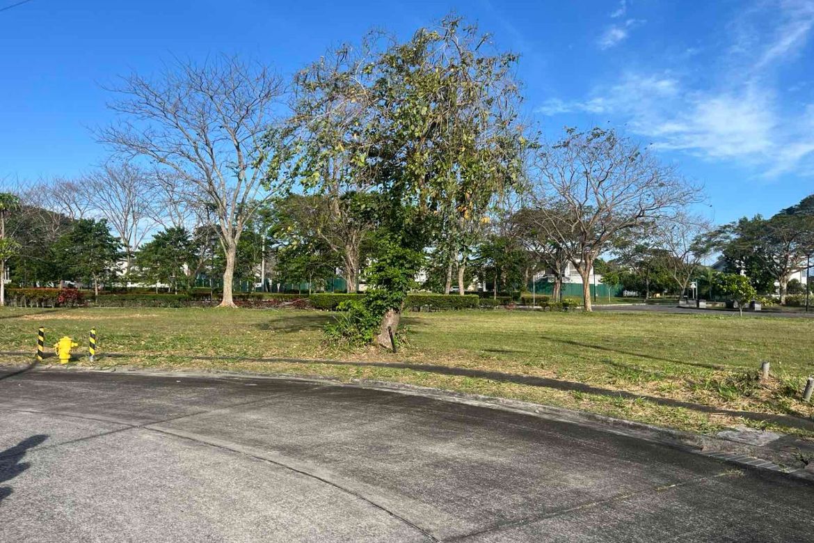 Land for Sale in Treveia Nuvali, Canlubang, Calamba, Laguna – photo 2