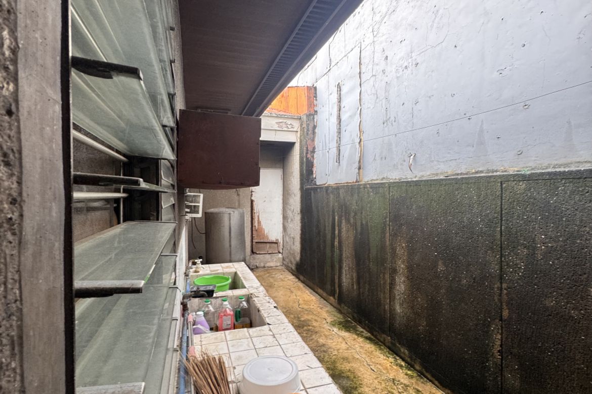 Land for Sale in Valenzuela, Makati, Metro Manila – photo 7