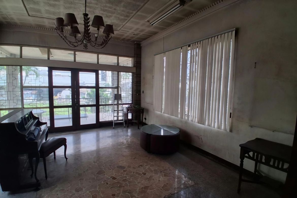Land for Sale in West Triangle, Quezon City, Metro Manila near MRT-3 Quezon Avenue – photo 5