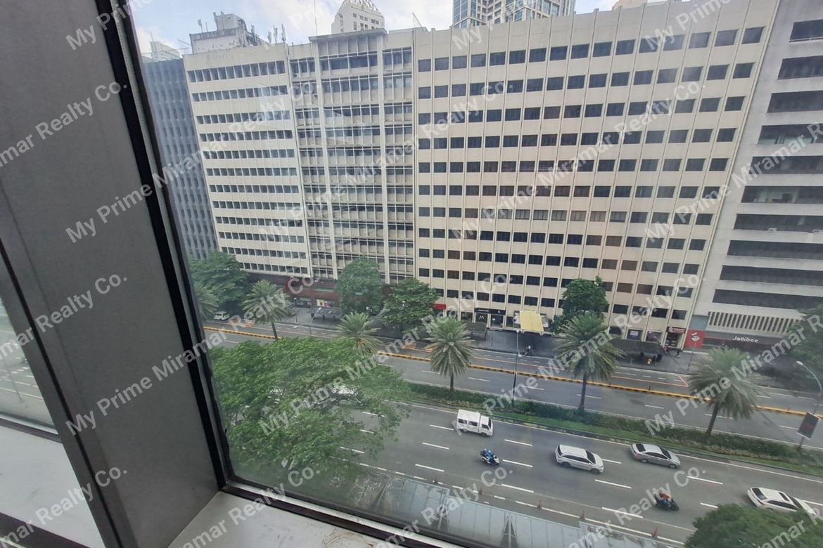 Office for Rent in Ayala Tower One, Bel-Air, Makati, Metro Manila photo 2