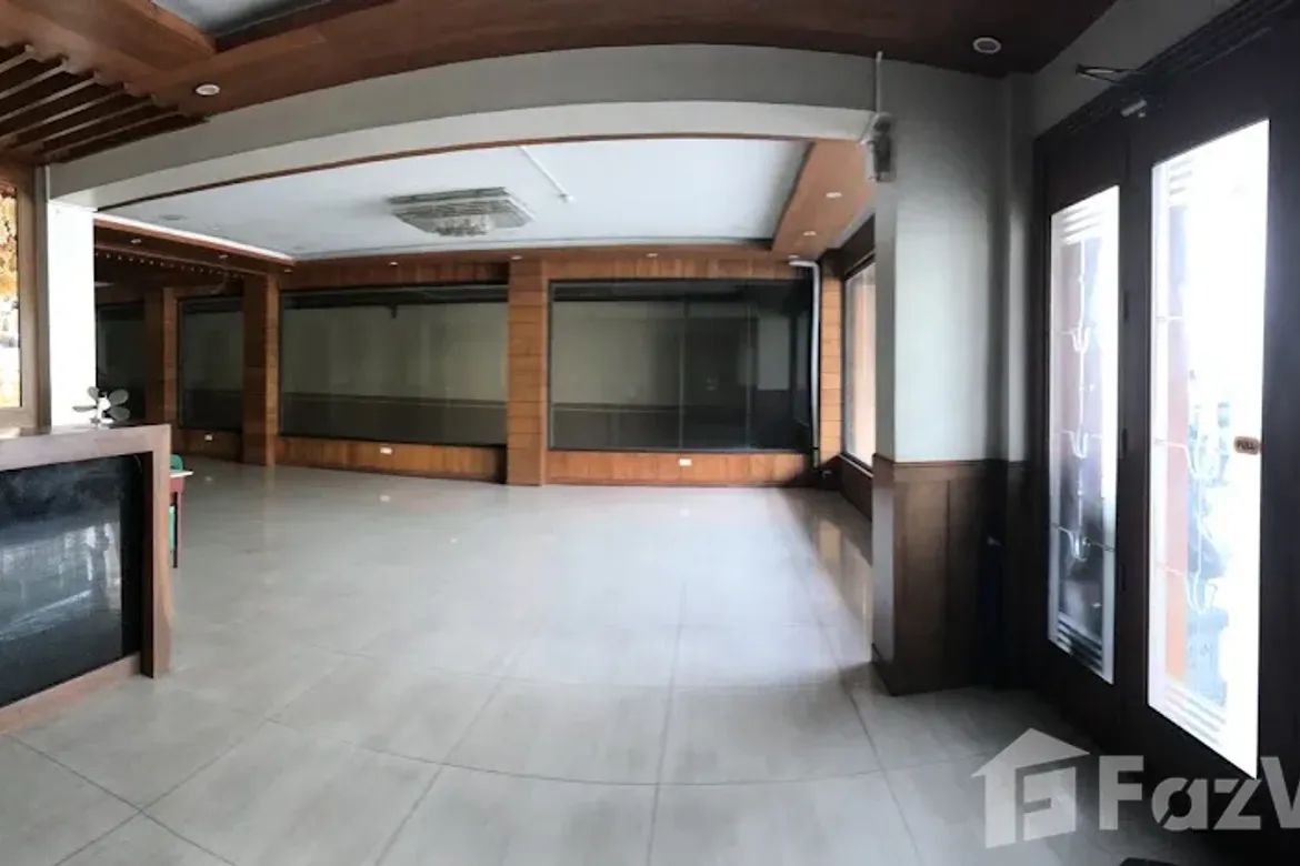 Office for Sale in Batasan Hills, Quezon City, Metro Manila – photo 4