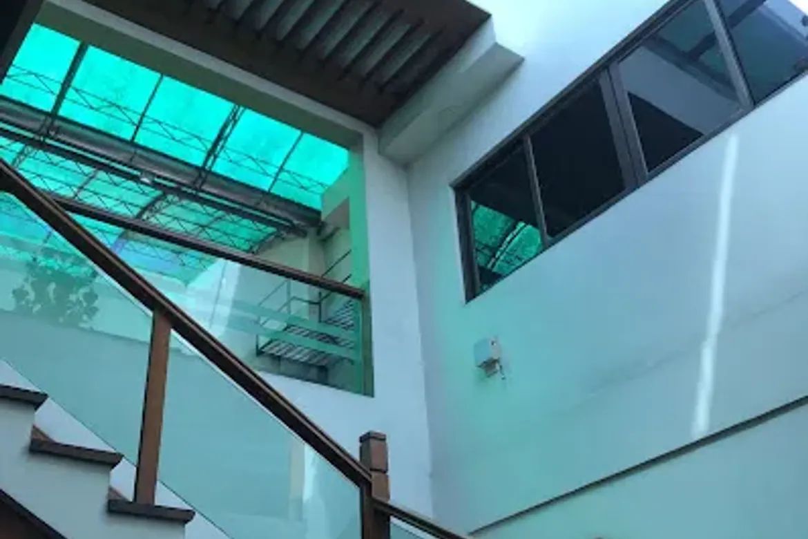 Office for Sale in Batasan Hills, Quezon City, Metro Manila – photo 8