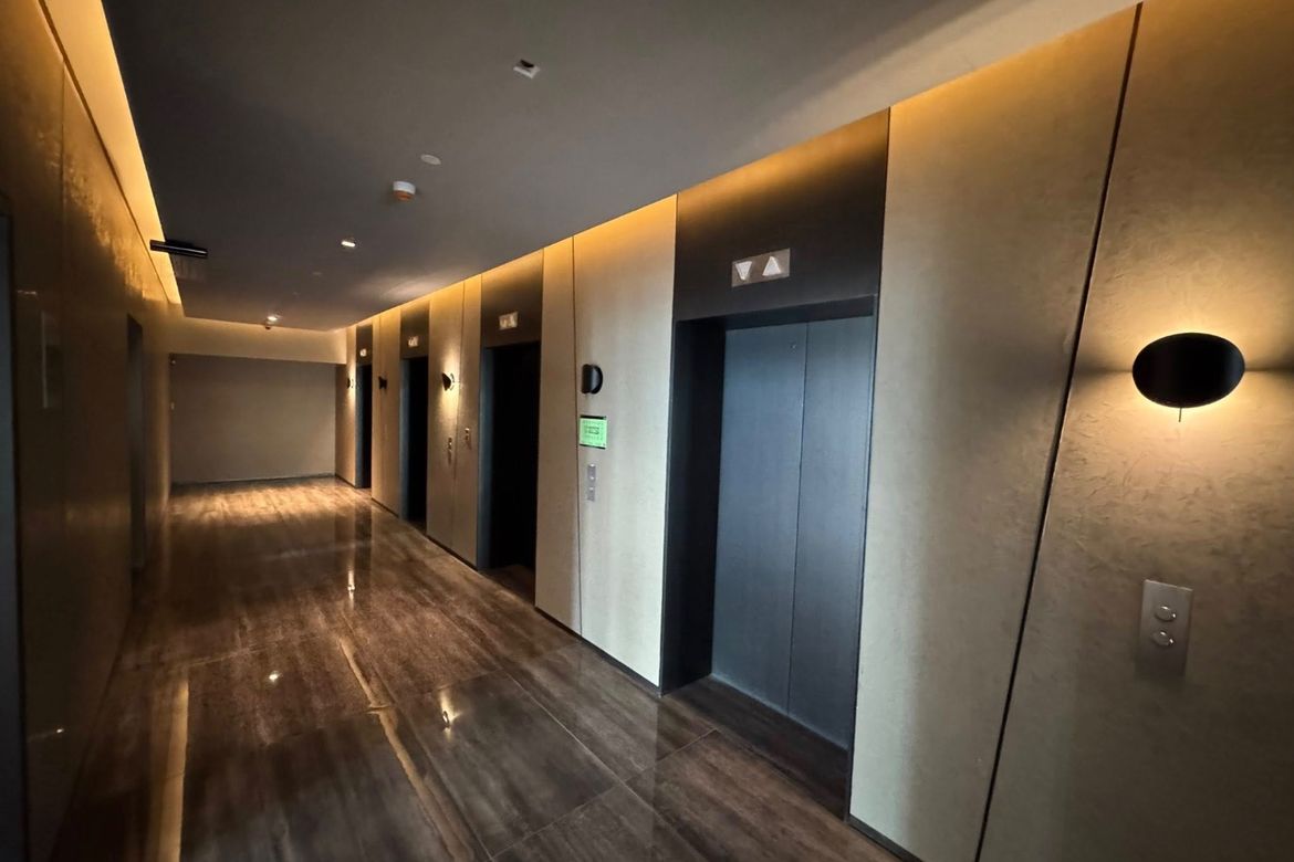 Office for Sale in Poblacion, Makati City – photo 2