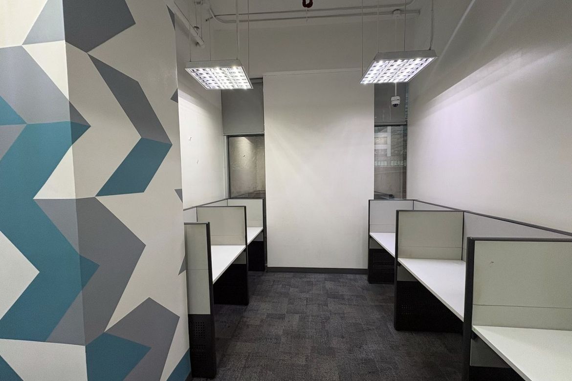 Office for Sale in Prestige Tower, San Antonio, Pasig, Metro Manila near MRT-3 Ortigas – photo 7