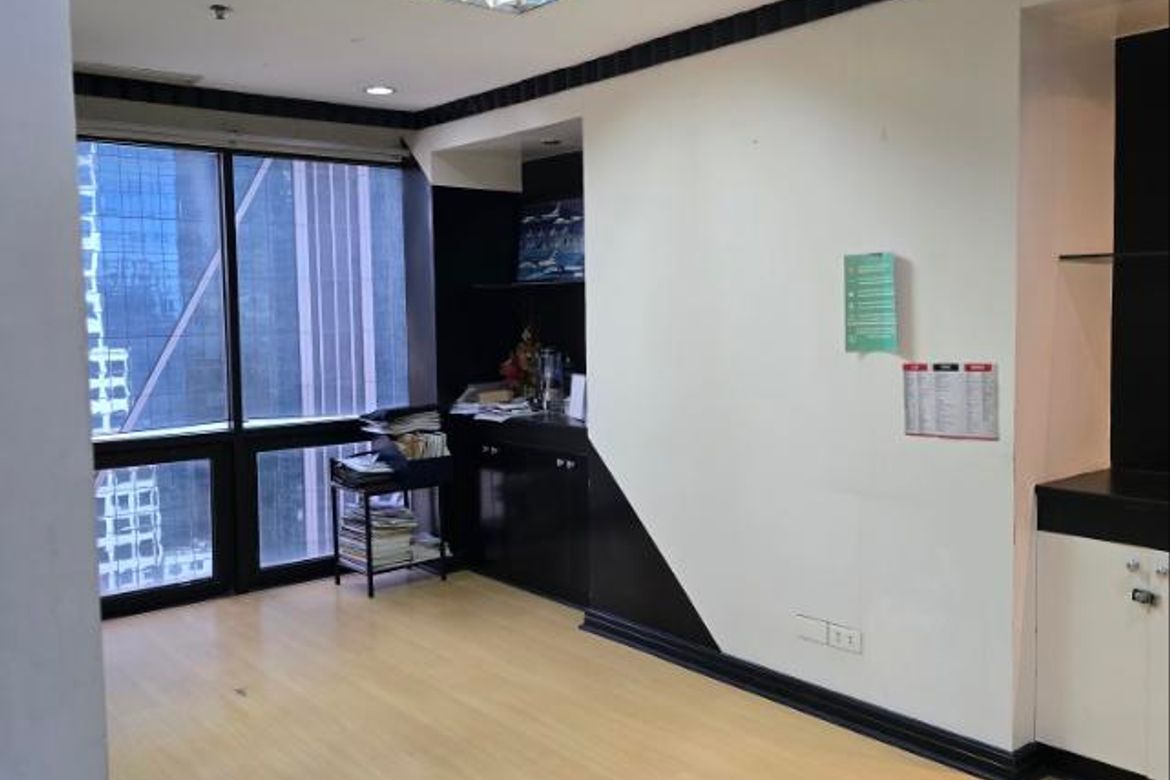 Office for Sale in Tektite Towers, San Antonio, Pasig, Metro Manila near MRT-3 Ortigas – photo 3