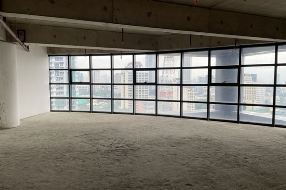 Office for Sale in West Triangle, Quezon City, Metro Manila near MRT-3 Quezon Avenue – photo 5