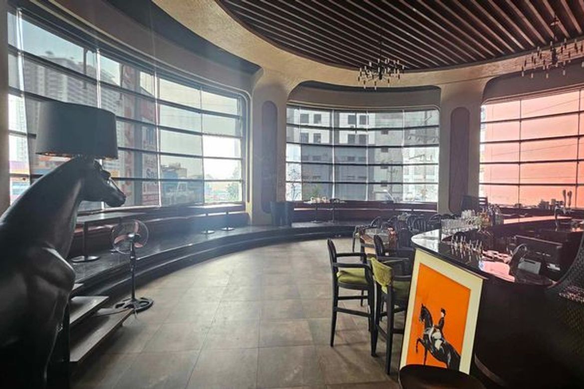 Shophouse for Rent in Sacred Heart, Quezon City, Metro Manila near MRT-3 Kamuning photo 6