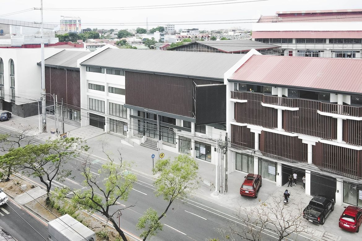 Shophouse for Sale in Bahay Toro, Quezon City, Metro Manila – photo 6