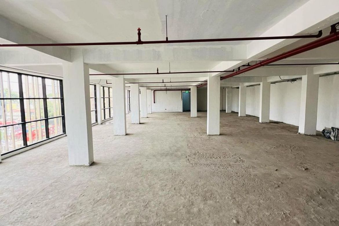 Shophouse for Sale in Barangay 148, Pasay, Metro Manila near MRT-3 Taft Avenue – photo 5