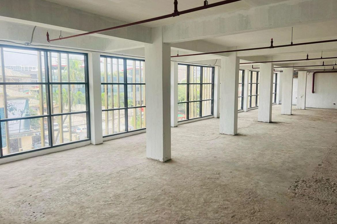 Shophouse for Sale in Barangay 148, Pasay, Metro Manila near MRT-3 Taft Avenue – photo 6