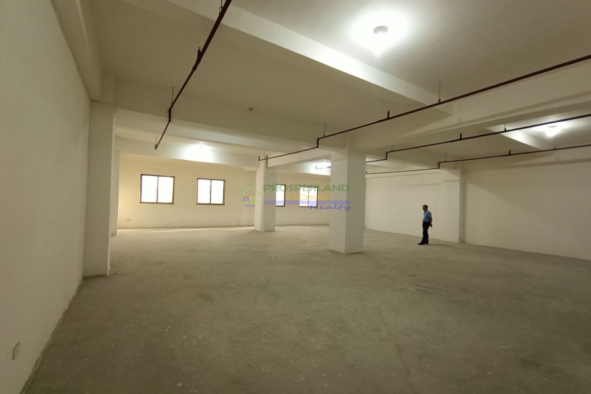 Shophouse for Sale in Barangay 97, Pasay, Metro Manila near MRT-3 Taft Avenue – photo 2