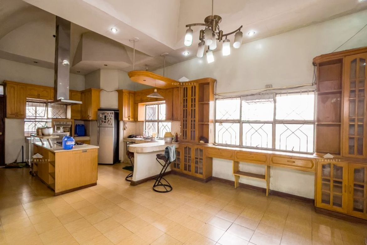 Shophouse for Sale in Barangay 97, Pasay, Metro Manila near MRT-3 Taft Avenue – photo 8