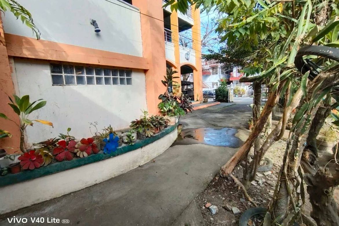 Shophouse for Sale in Batong Malake, Los Baños, Laguna – photo 2