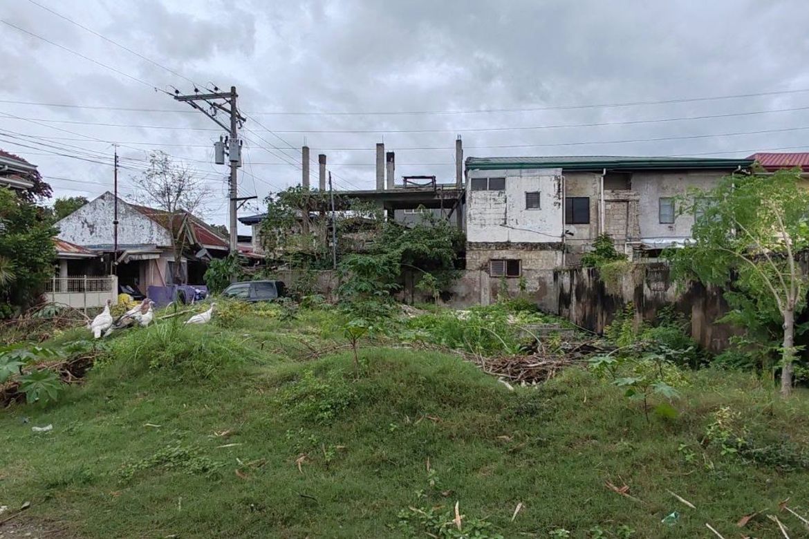 Shophouse for Sale in Cabancalan, Mandaue, Cebu – photo 3