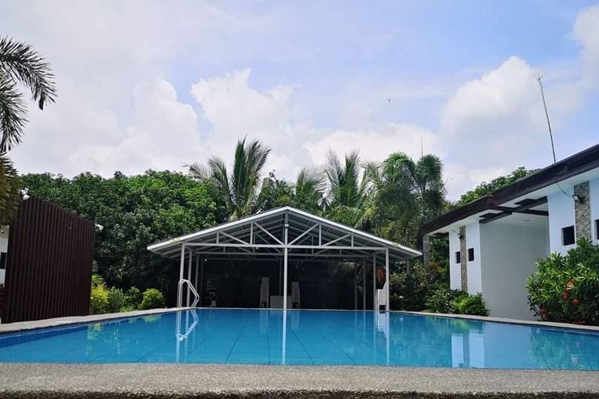Shophouse for Sale in Cutcut, Angeles, Pampanga