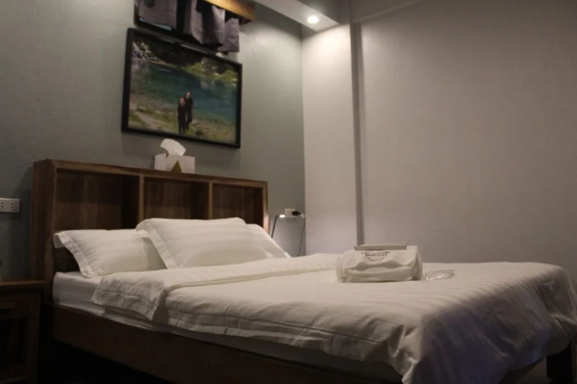 Shophouse for Sale in Iruhin South, Tagaytay, Cavite – photo 8