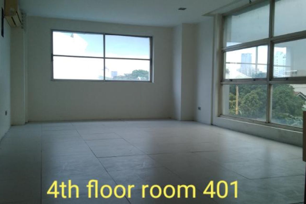 Shophouse for Sale in Laging Handa, Quezon City, Metro Manila – photo 6
