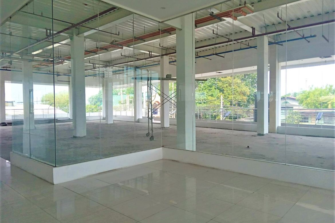 Shophouse for Sale in Lingunan, Valenzuela, Metro Manila