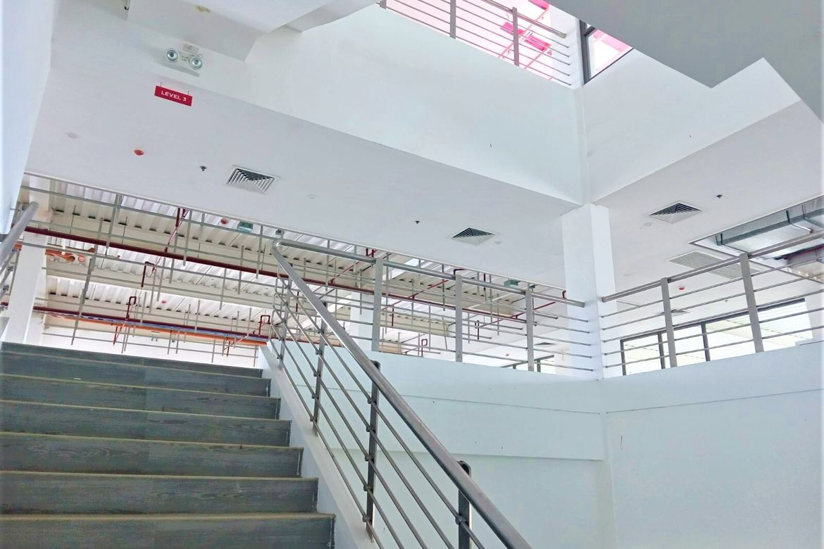 Shophouse for Sale in Lingunan, Valenzuela, Metro Manila – photo 3