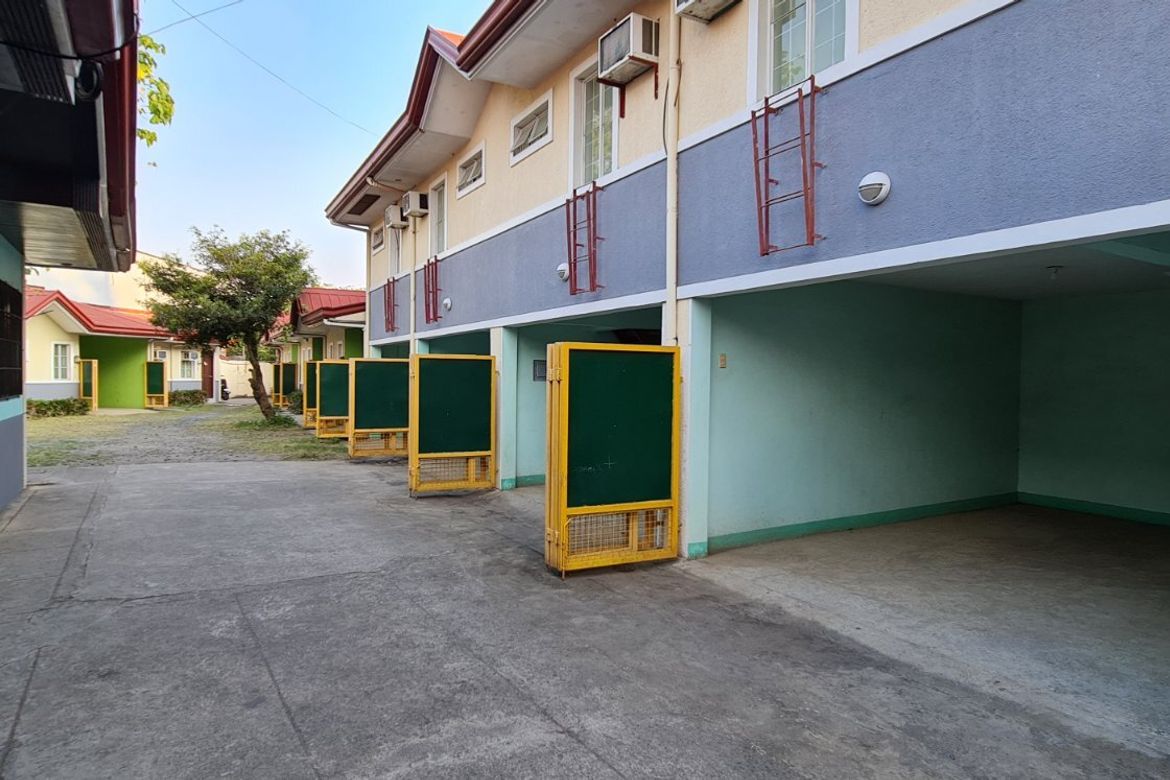 Shophouse for Sale in Macabling, Santa Rosa, Laguna – photo 3