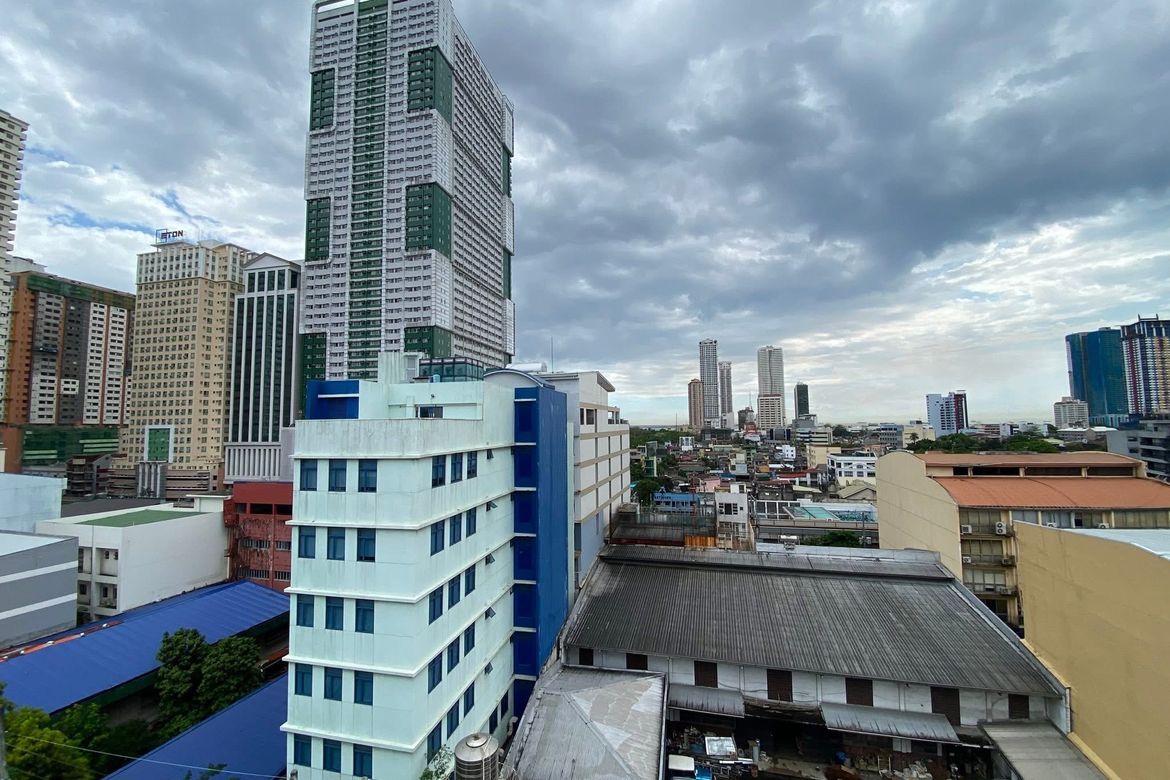 Shophouse for Sale in Malate, Manila, Metro Manila near LRT-1 Vito Cruz – photo 2