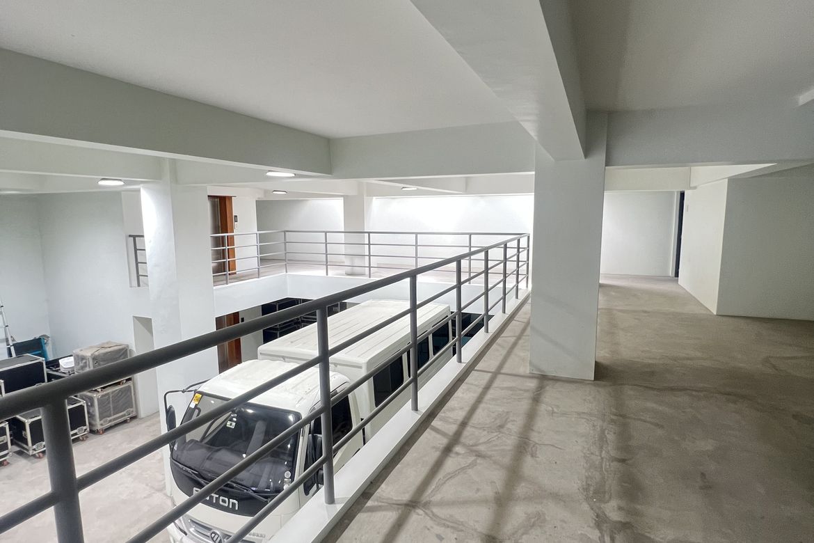 Shophouse for Sale in Manuyo Dos, Las Piñas, Metro Manila – photo 6