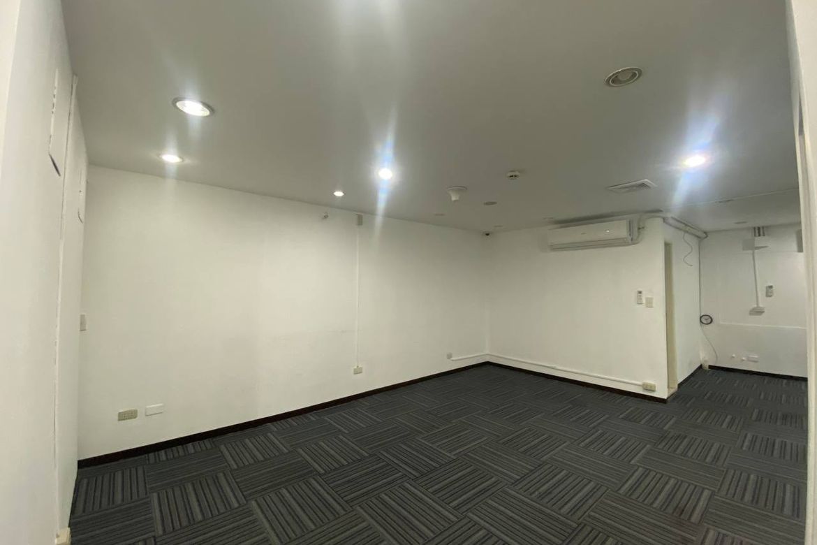 Shophouse for Sale in Mariana, Quezon City, Metro Manila near LRT-2 Betty Go-Belmonte – photo 3