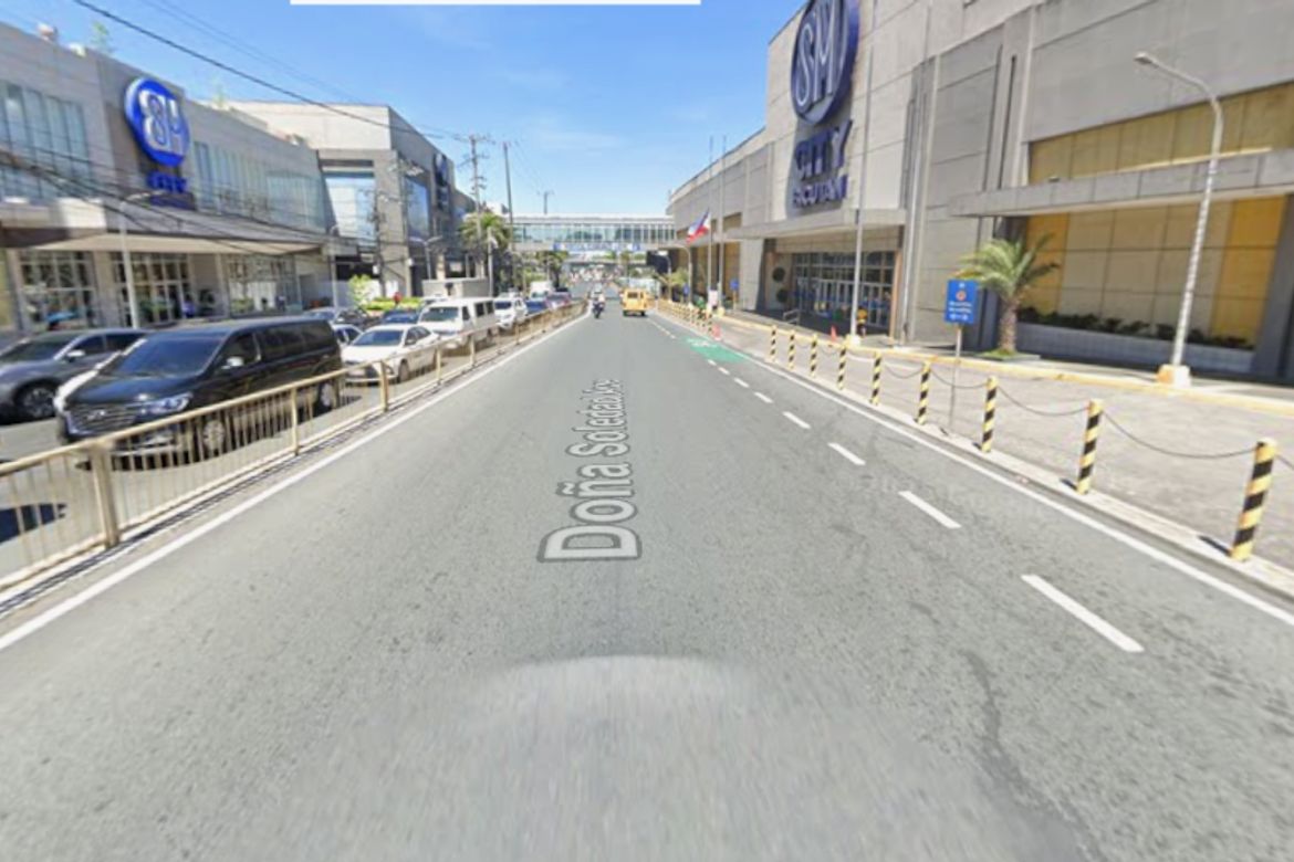 Shophouse for Sale in Merville, Parañaque, Metro Manila – photo 3