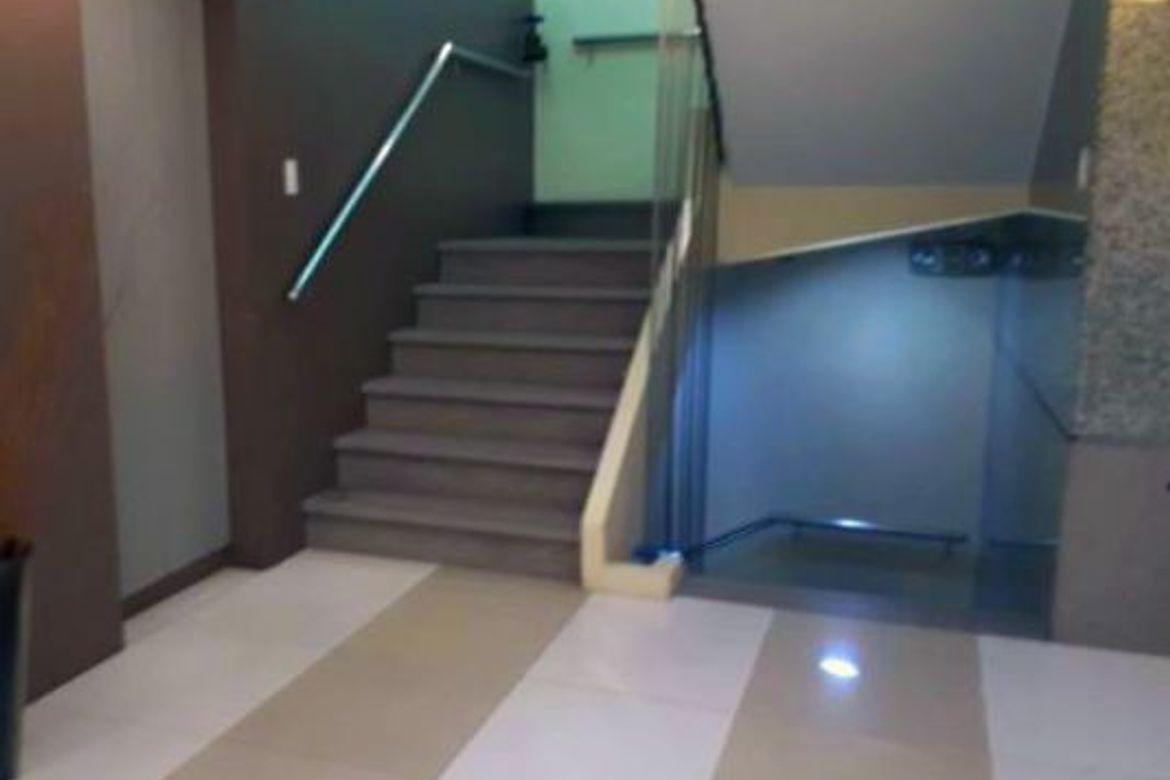 Shophouse for Sale in Palanan, Makati, Metro Manila